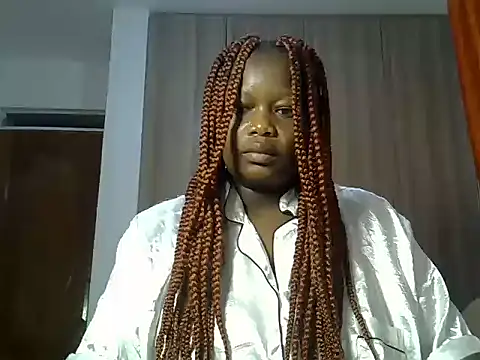 Snapshot of freaky_juicy chatting on October 17, 6:05 am freaky juicy online show from October 17, 6:05 am