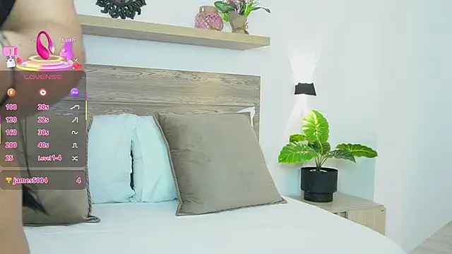 keyla scott  online show from November 15, 9:21 pm