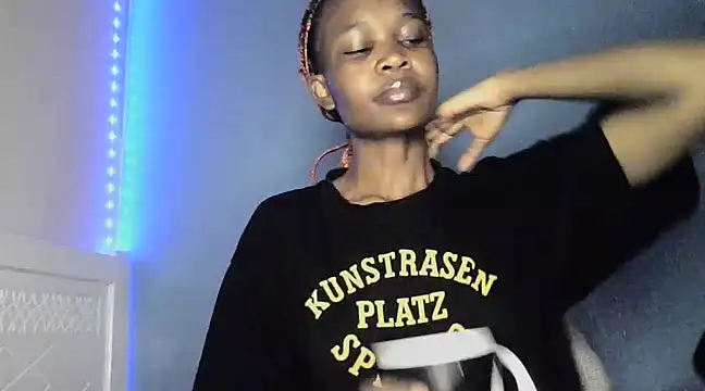 cyberbunnie online show from March 11, 7:14 pm