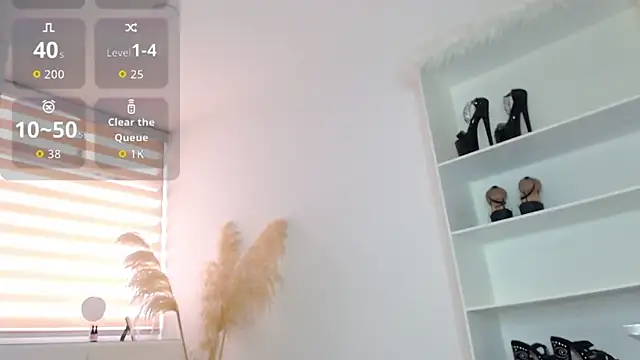 dollface17 online show from September 26, 8:57 pm