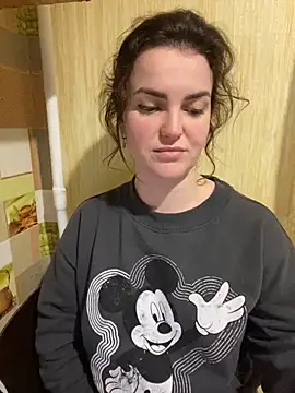 Snapshot of Karolina_llove chatting on December 5, 3:17 pm Karolina llove online show from December 5, 3:17 pm