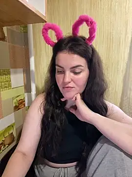 Snapshot of Karolina_llove chatting on December 22, 8:49 am Karolina llove online show from December 22, 8:49 am