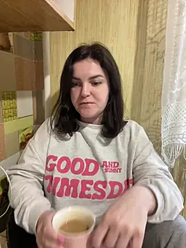 Snapshot of Karolina_llove chatting on March 1, 2:44 pm Karolina llove online show from March 1, 2:44 pm