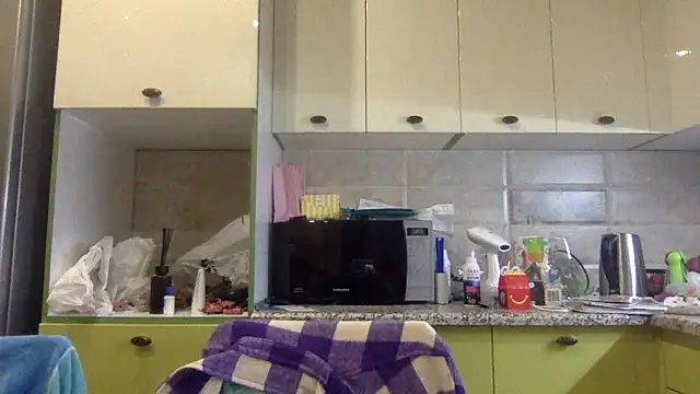 Snapshot of Karolina_llove chatting on October 3, 8:17 pm Karolina llove online show from October 3, 8:17 pm