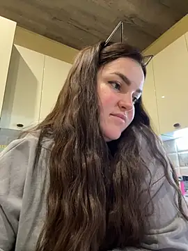 Snapshot of Karolina_llove chatting on October 18, 7:36 pm Karolina llove online show from October 18, 7:36 pm