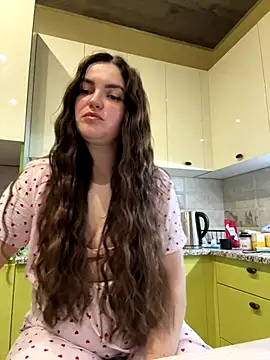 Snapshot of Karolina_llove chatting on November 7, 11:05 pm Karolina llove online show from November 7, 11:05 pm