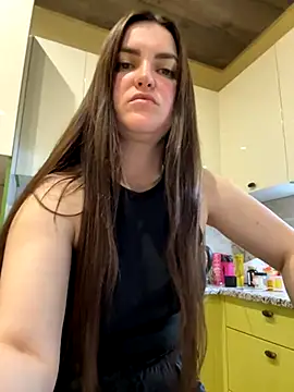 Snapshot of Karolina_llove chatting on November 15, 3:52 pm Karolina llove online show from November 15, 3:52 pm