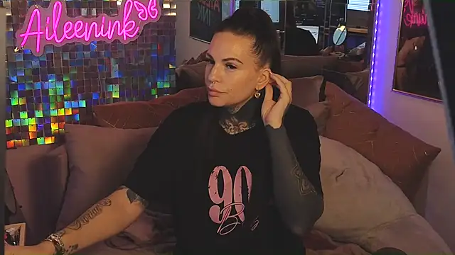 AileenInkOfficial online show from February 9, 9:16 am