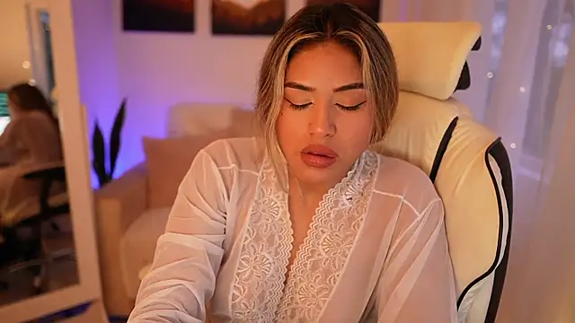 SaraParisi online show from December 26, 10:52 pm