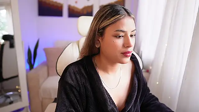 SaraParisi online show from January 7, 9:57 pm