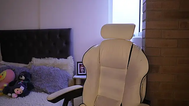 SaraParisi online show from March 16, 10:53 pm