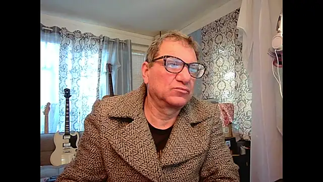 coryassman online show from January 17, 9:39 pm