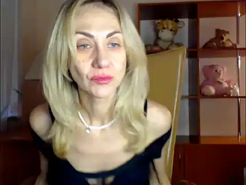 Tanya6547 online show from December 5, 8:22 am