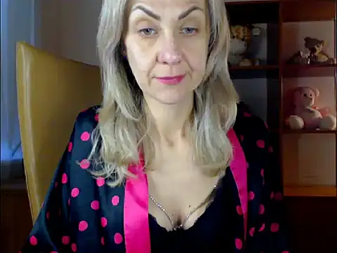 Tanya6547 online show from March 5, 8:10 am