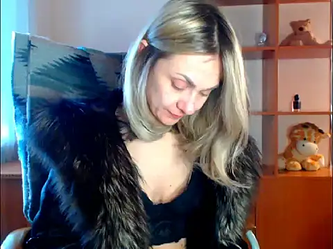 Tanya6547 online show from February 13, 9:38 am