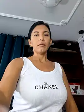 Snapshot of Angel_Perv chatting on March 22, 9:02 am Angel Perv online show from March 22, 9:02 am