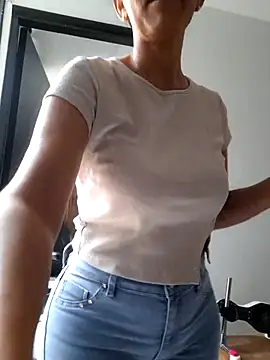 Snapshot of Angel_Perv chatting on September 15, 12:05 pm Angel Perv online show from September 15, 12:05 pm