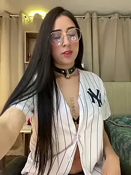 Snapshot of Imkitty-Horny chatting on January 12, 2:45 am Imkitty-Horny online show from January 12, 2:45 am
