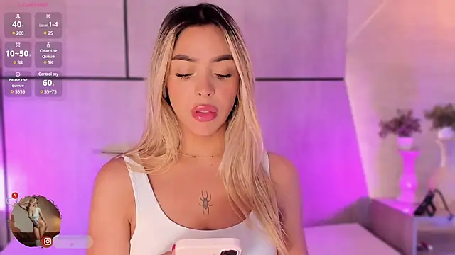 Snapshot of Addison_baker chatting on January 20, 7:57 pm Addison baker online show from January 20, 7:57 pm