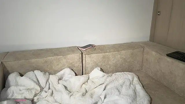 Snapshot of Addison_baker chatting on November 9, 12:42 am Addison baker online show from November 9, 12:42 am