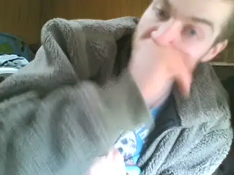 Snapshot of Irishman9077 chatting on March 21, 12:18 am Irishman9077 online show from March 21, 12:18 am