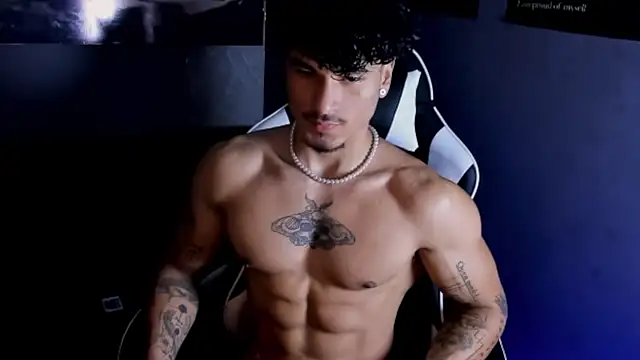 Thomas Fit1 online show from June 8, 12:14 am