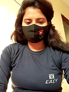 Snapshot of Cute_Nipa chatting on December 24, 10:01 am Cute Nipa online show from December 24, 10:01 am