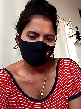 Snapshot of Cute_Nipa chatting on December 28, 10:25 am Cute Nipa online show from December 28, 10:25 am