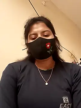 Snapshot of Cute_Nipa chatting on January 4, 4:12 am Cute Nipa online show from January 4, 4:12 am