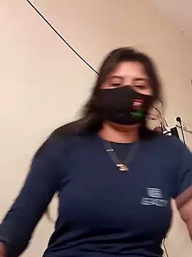 Snapshot of Cute_Nipa chatting on January 5, 4:47 am Cute Nipa online show from January 5, 4:47 am