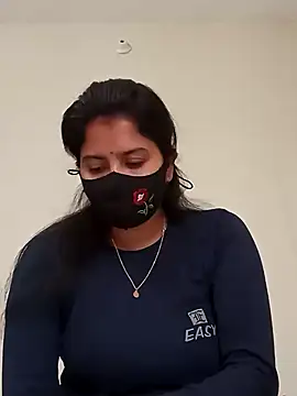 Snapshot of Cute_Nipa chatting on January 8, 2:25 am Cute Nipa online show from January 8, 2:25 am