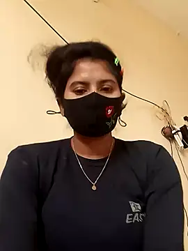 Snapshot of Cute_Nipa chatting on January 12, 4:21 am Cute Nipa online show from January 12, 4:21 am