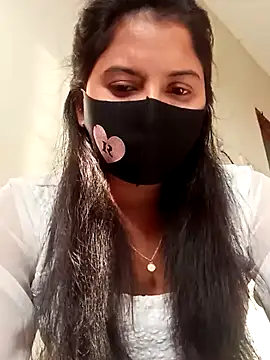 Snapshot of Cute_Nipa chatting on February 6, 10:15 am Cute Nipa online show from February 6, 10:15 am