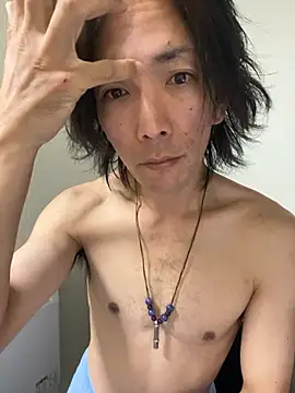 Snapshot of Katakuriko-Denpun chatting on November 12, 12:27 pm Katakuriko-Denpun online show from November 12, 12:27 pm