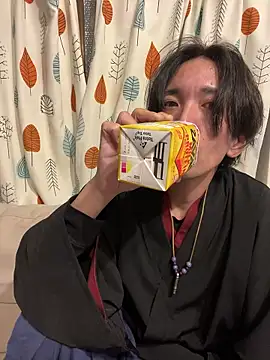 Katakuriko-Denpun online show from February 24, 1:42 pm