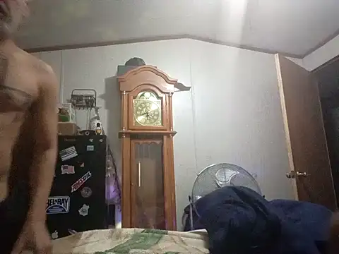 Xoc8  online show from April 6, 11:16 pm