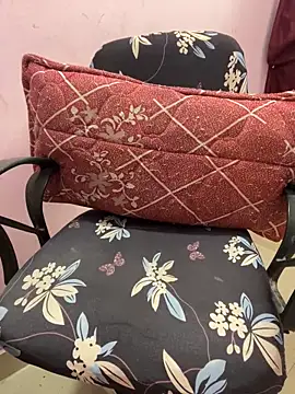 Snapshot of lallela chatting on January 8, 8:07 pm lallela online show from January 8, 8:07 pm