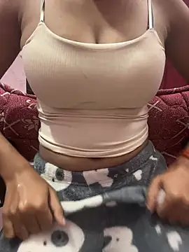 Snapshot of lallela chatting on March 12, 11:12 pm lallela online show from March 12, 11:12 pm