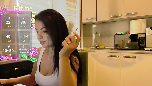 Snapshot of alisoncassie chatting on September 10, 4:56 am alisoncassie online show from September 10, 4:56 am