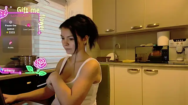 Snapshot of alisoncassie chatting on October 20, 5:08 am alisoncassie online show from October 20, 5:08 am