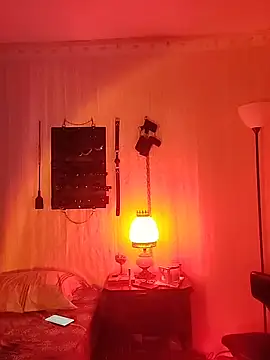 Snapshot of SelenaHouston chatting on February 11, 4:39 am SelenaHouston online show from February 11, 4:39 am