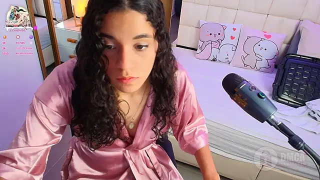 anahi maite online show from January 8, 8:29 pm