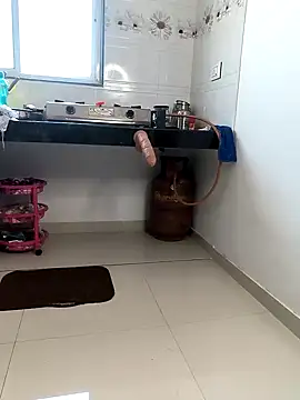 Snapshot of Selina_6 chatting on January 26, 6:28 am Selina 6 online show from January 26, 6:28 am