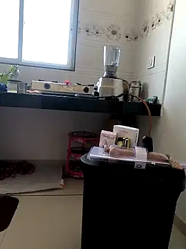 Snapshot of Selina_6 chatting on March 8, 8:00 am Selina 6 online show from March 8, 8:00 am