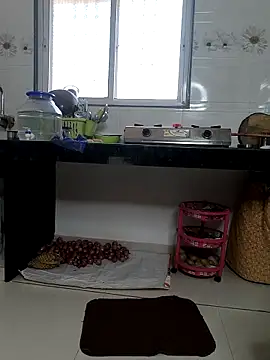 Snapshot of Selina_6 chatting on March 9, 3:27 pm Selina 6 online show from March 9, 3:27 pm