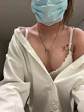 Snapshot of jAsMinE678 chatting on January 1, 6:37 am jAsMinE678 online show from January 1, 6:37 am