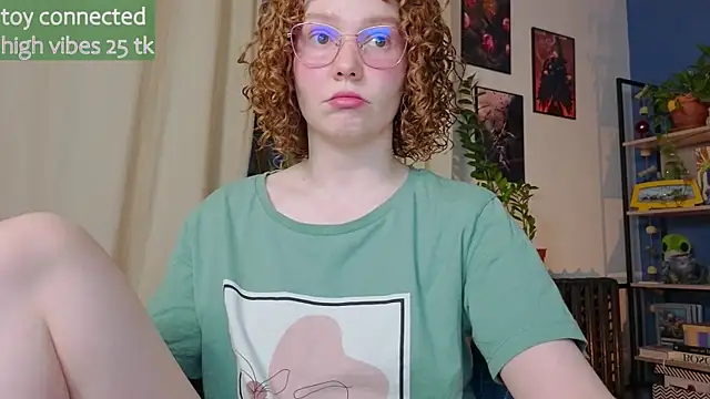 Snapshot of _lightmyfire chatting on February 19, 3:27 pm  lightmyfire online show from February 19, 3:27 pm