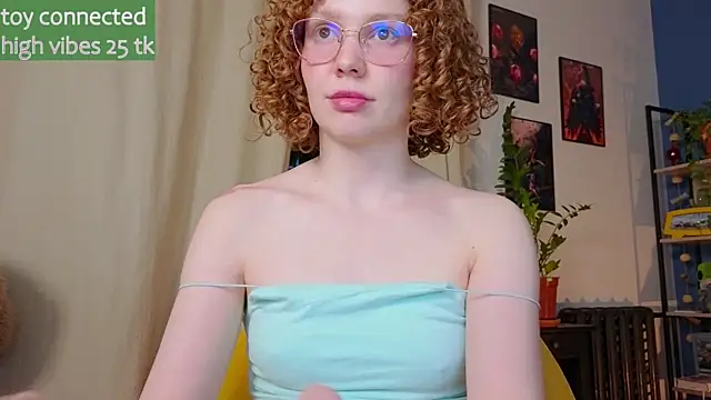 Snapshot of _lightmyfire chatting on March 1, 3:27 pm  lightmyfire online show from March 1, 3:27 pm