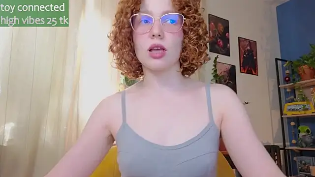 Snapshot of _lightmyfire chatting on March 9, 5:55 am  lightmyfire online show from March 9, 5:55 am