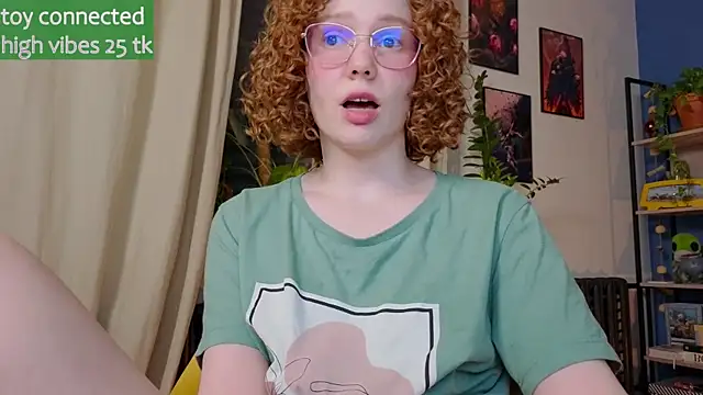 Snapshot of _lightmyfire chatting on March 21, 5:23 pm  lightmyfire online show from March 21, 5:23 pm